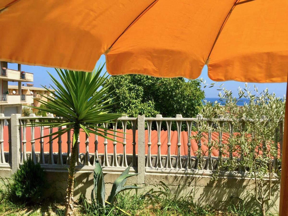 Ferienwohnung Alba Blu Santa Caterina Dello Ionio Marina Exterior foto